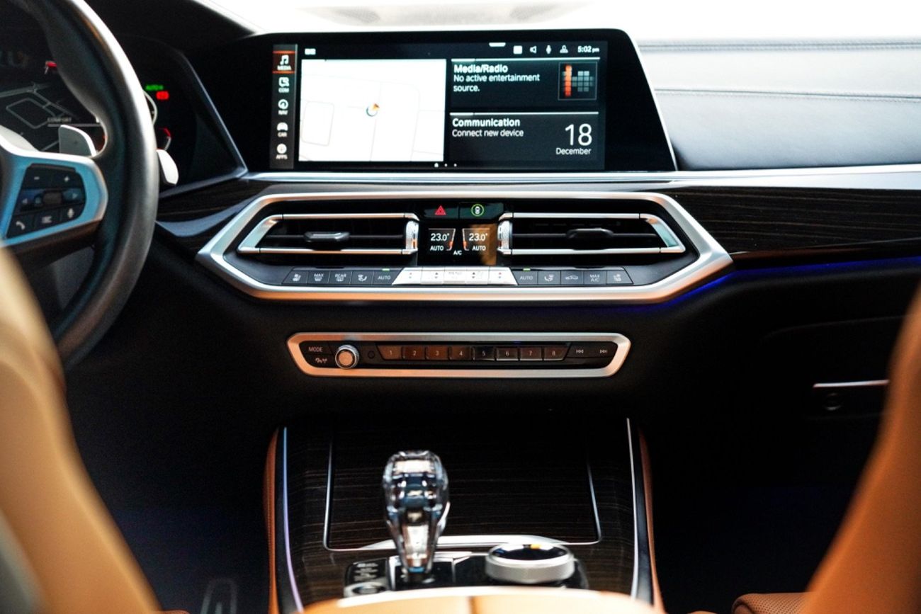 بي أم دبليو X5 BMW X5 xDrive50i M Sport