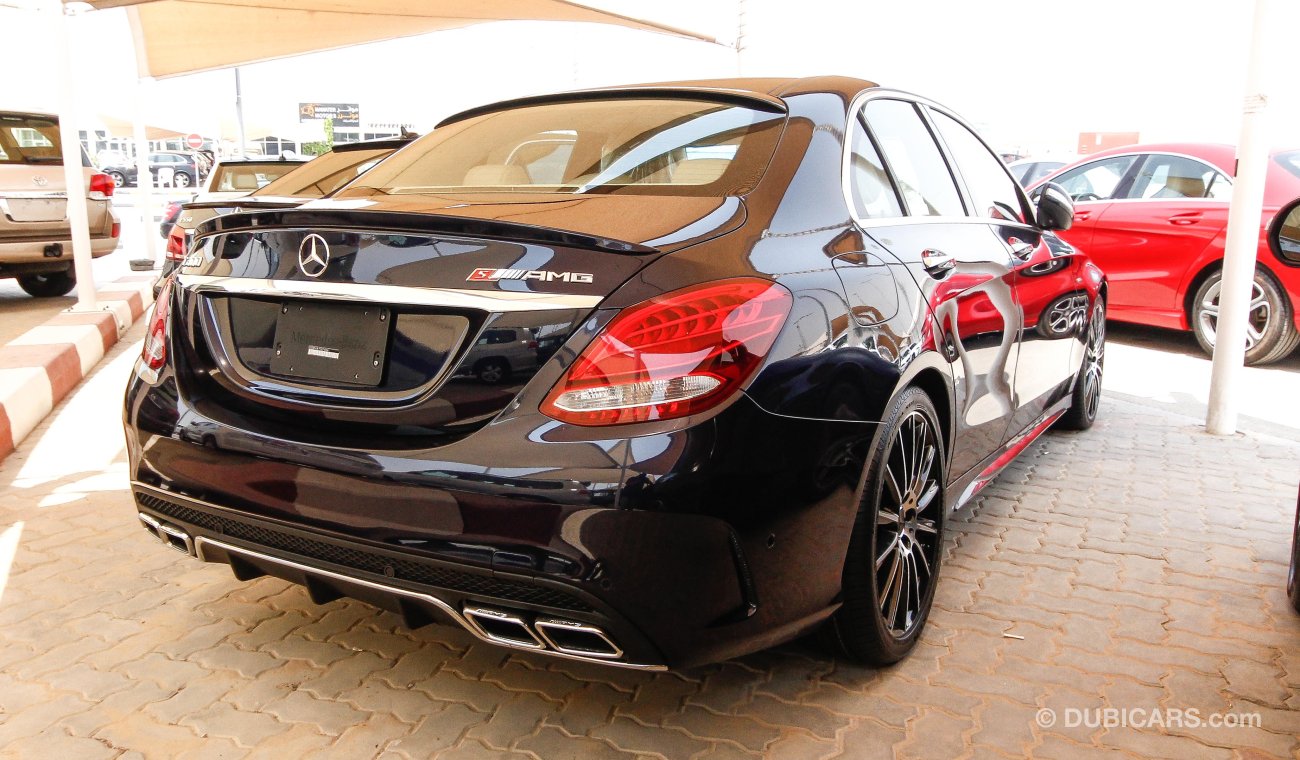 Mercedes-Benz C 300 S AMG