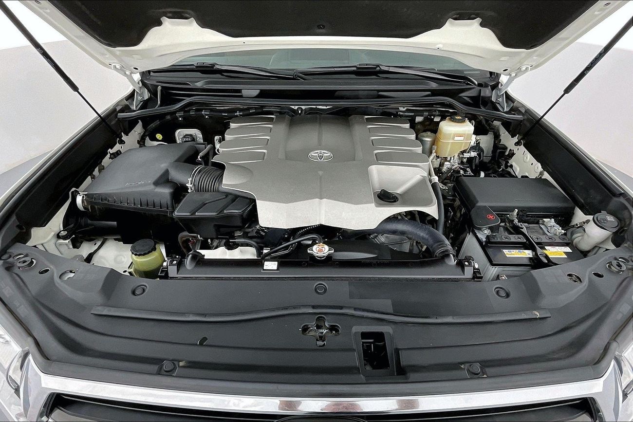 Toyota Land Cruiser GXR GT