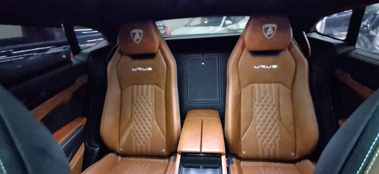 Lamborghini Urus PERFORMANTE Besboke Edition AD PERSONAM