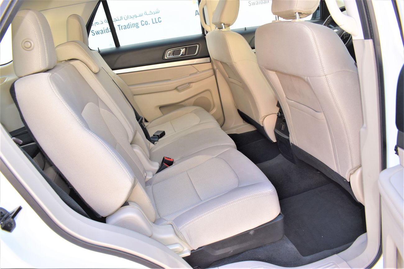 Ford Explorer 3.5L XLT V6 AWD 2018 GCC DEALER WARRANTY