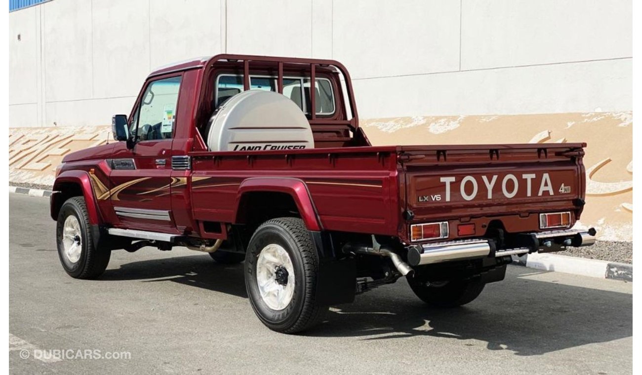 Toyota Land Cruiser Pick Up تويوتا لاند كروزر بيك آب 79 Single Cabin Pickup LX-V V6 4.0L Petrol 4WD MT