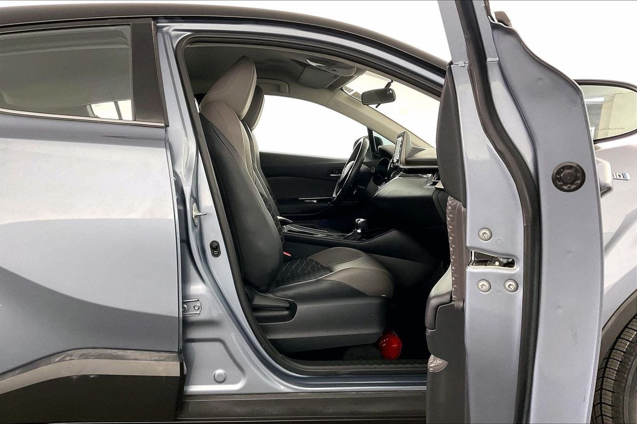 Toyota CHR VX | upto AED 20,000 Ramadan Discount | Guaranteed Warranty | 0 Down Payment