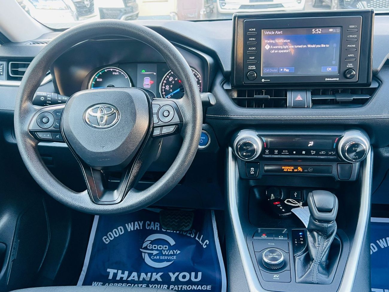 تويوتا راف ٤ Toyota RAV4 XLE   Left Hand Drive  Model: 2021 Push button start,