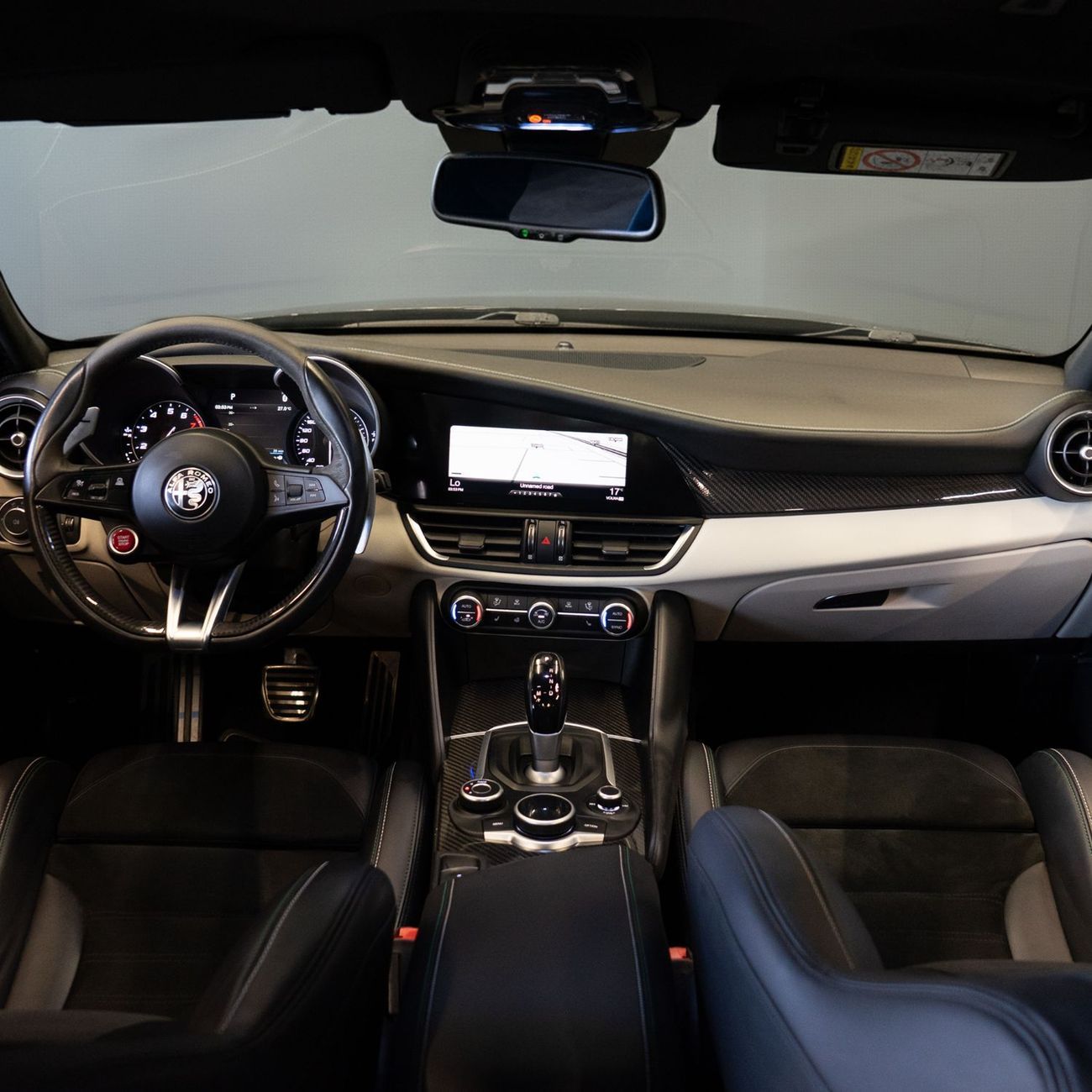 ألفا روميو جوليا Quadrifoglio 2.9L (505 HP) AED 3,161 pm • 0% Downpayment • Alfa Romeo Giulia Quadrifoglio •  Agency 