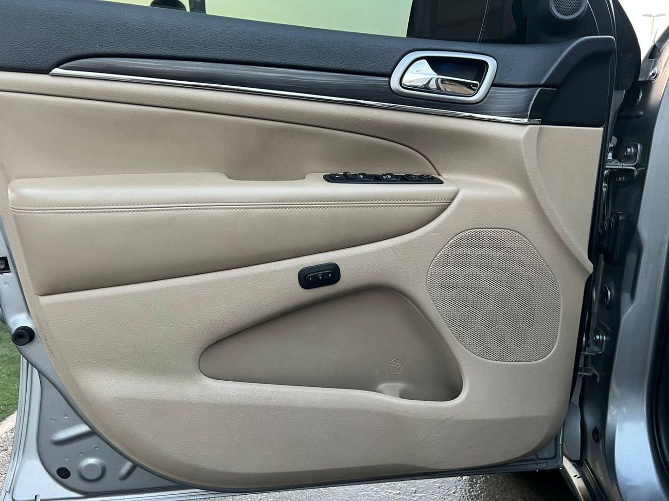 Jeep Grand Cherokee JEEP GRAND CHEROKEE Limited 3.6L