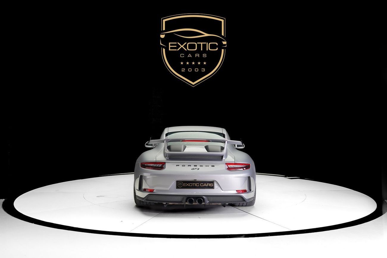 بورش 911 GT3 3.8L (475 HP) Convertible