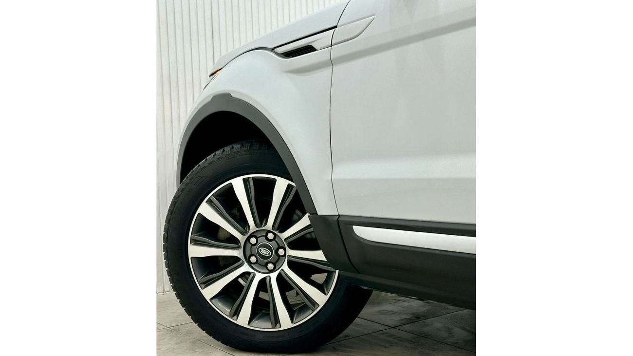 Land Rover Range Rover Evoque 2016 Range Rover Evoque Prestige, Dec 2024 AAA Warranty, Full Service History, Full Options, GCC