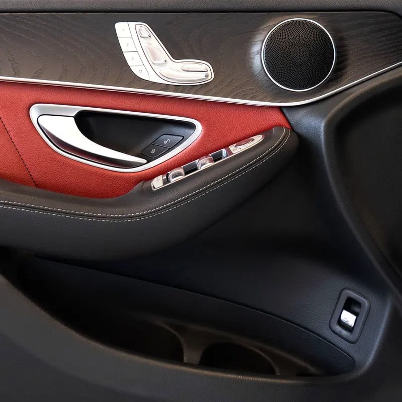 مرسيدس بنز GLC 200 Std 2.0L