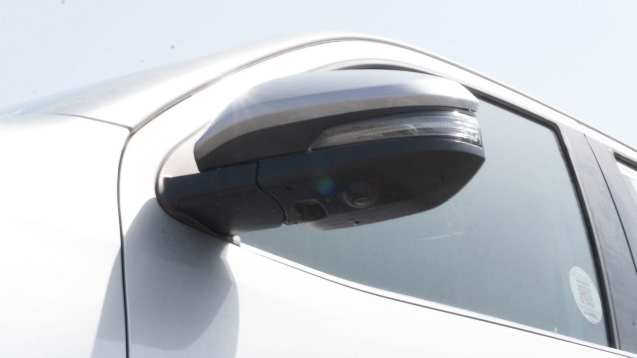 Toyota Fortuner 2025 Toyota Fortuner 4.0L AT Petrol (Full Option) Silver