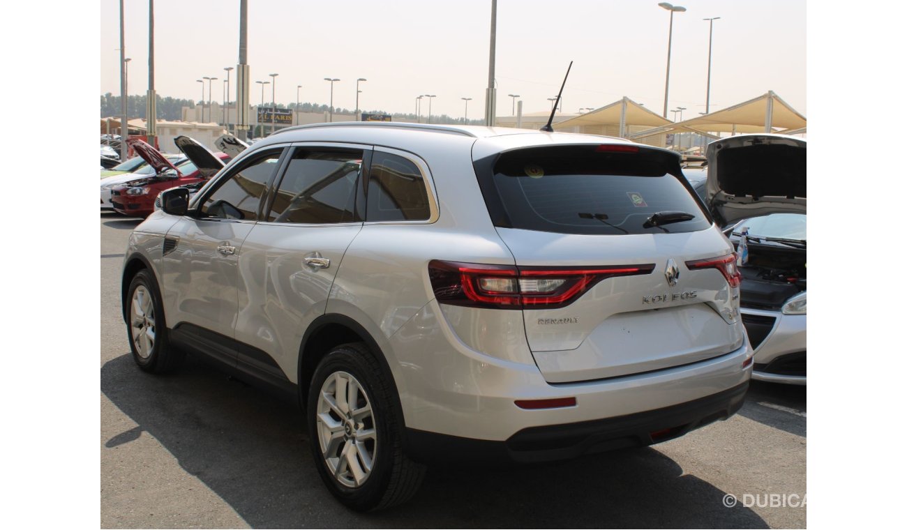 Renault Koleos ACCIDENTS FREE - 2 KEYS - FULL OPTION - GCC - CAR IS IN PERFECT CONDITION INSIDE OUT