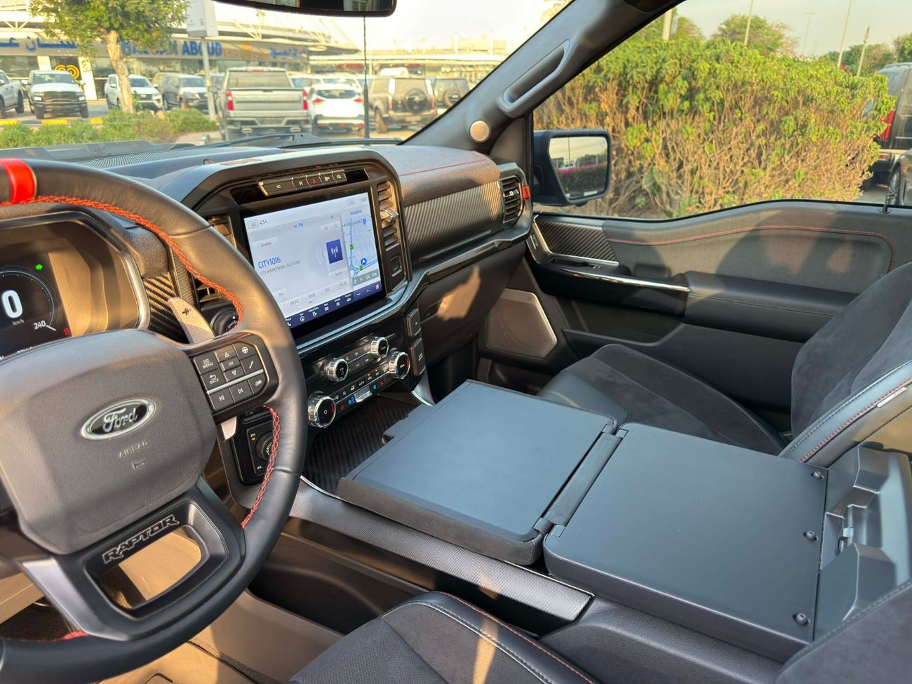 Ford F 150 Raptor GCC SPEC NEAT AND CLEAN