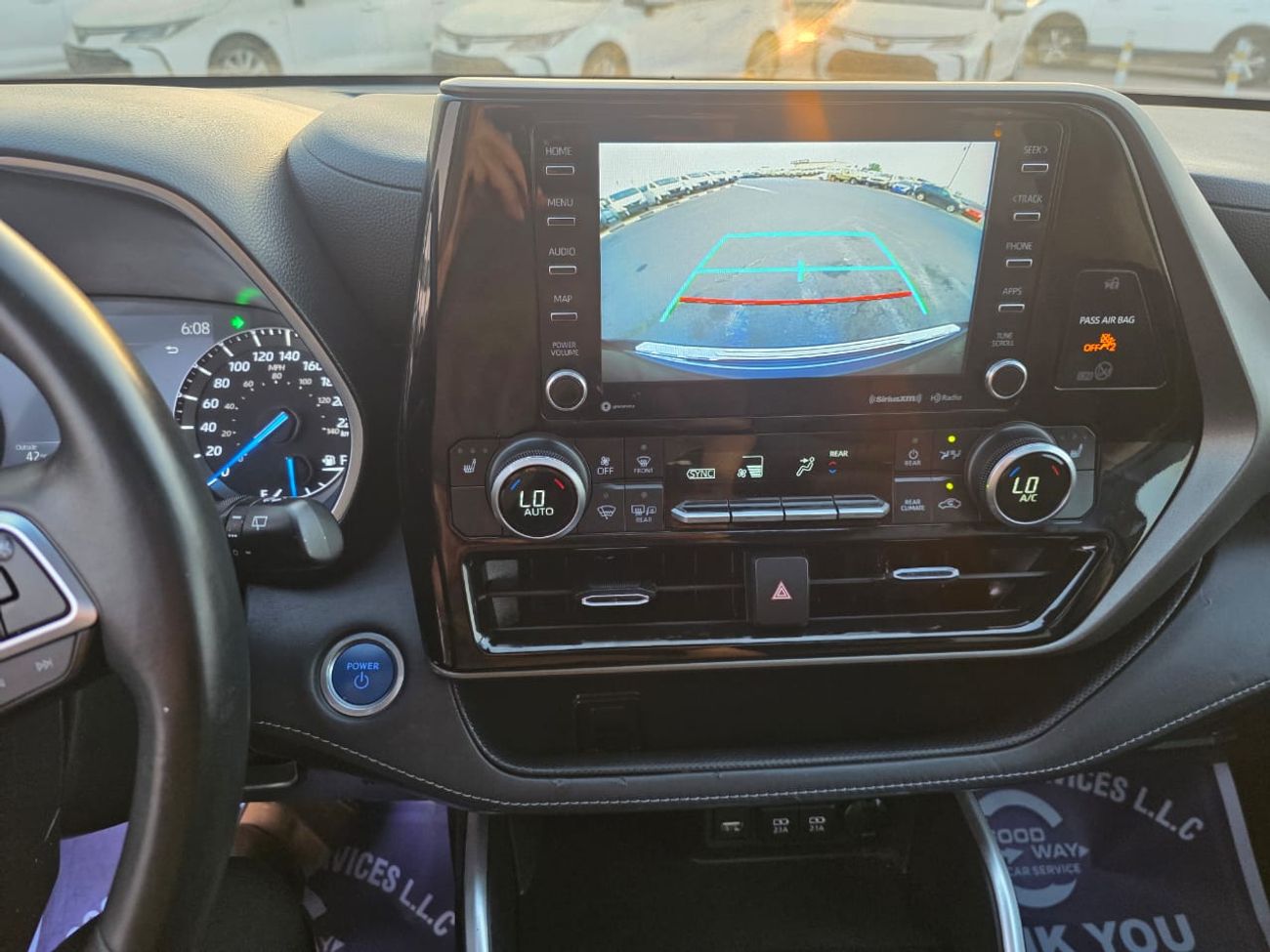 تويوتا هايلاندر 2.5L Hybrid XLE (AWD)