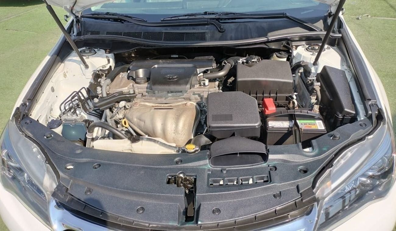 Toyota Camry GL 2.5L