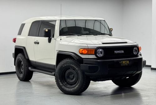 Toyota FJ Cruiser 2023 Toyota FJ Cruiser GXR, Warranty, Full Service History, Low Km, Excellent Condition, GCC
