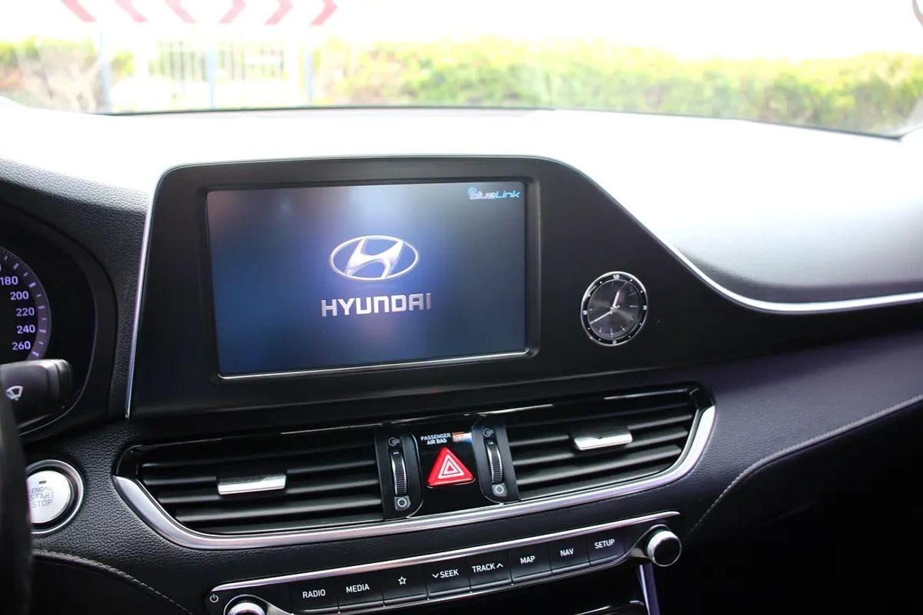 Hyundai Grandeur 2.4L Good Condition Card Payment also accept