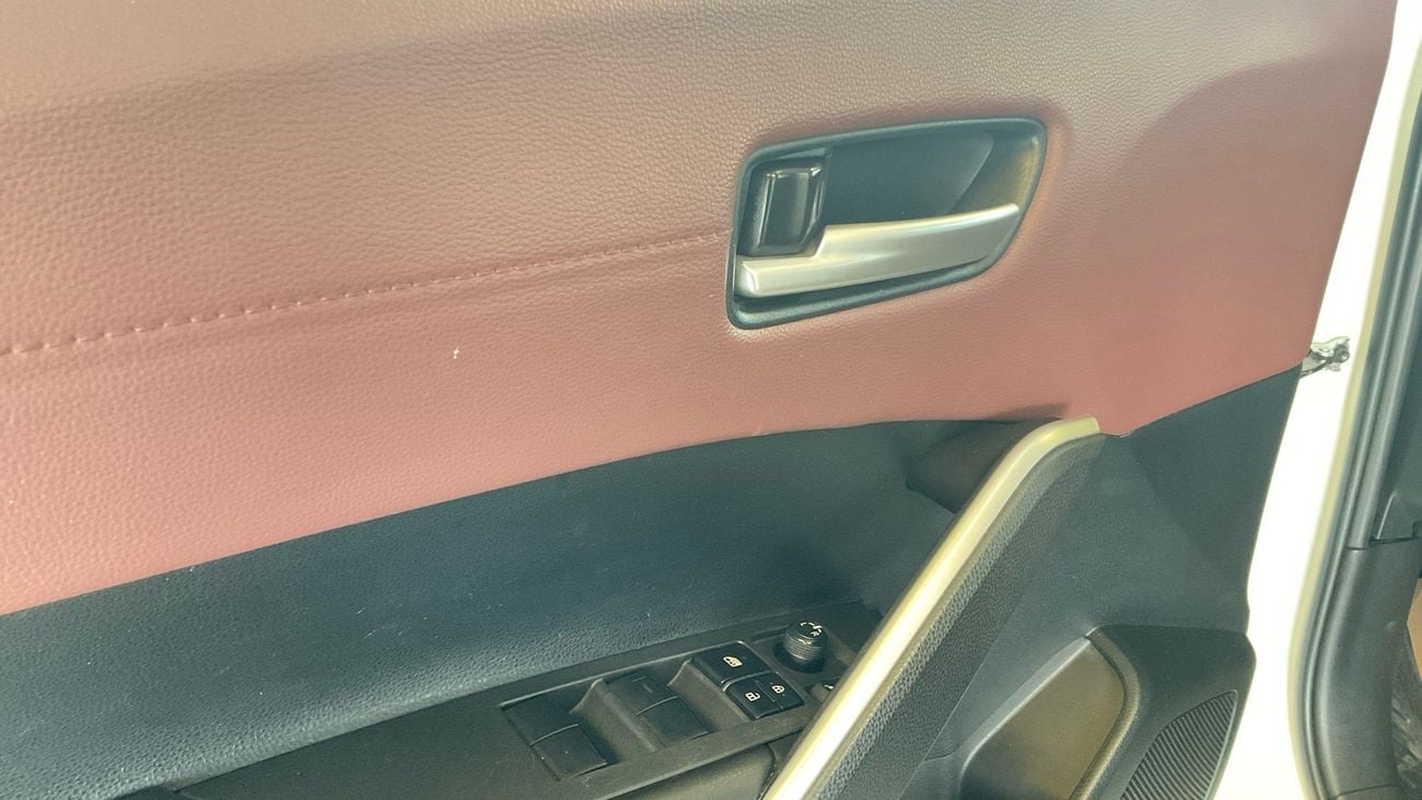 تويوتا كورولا كروس GLI | شامل الضمان | 0 ﺪﻔﻋﺓ ﺃﻮﻟﻯ