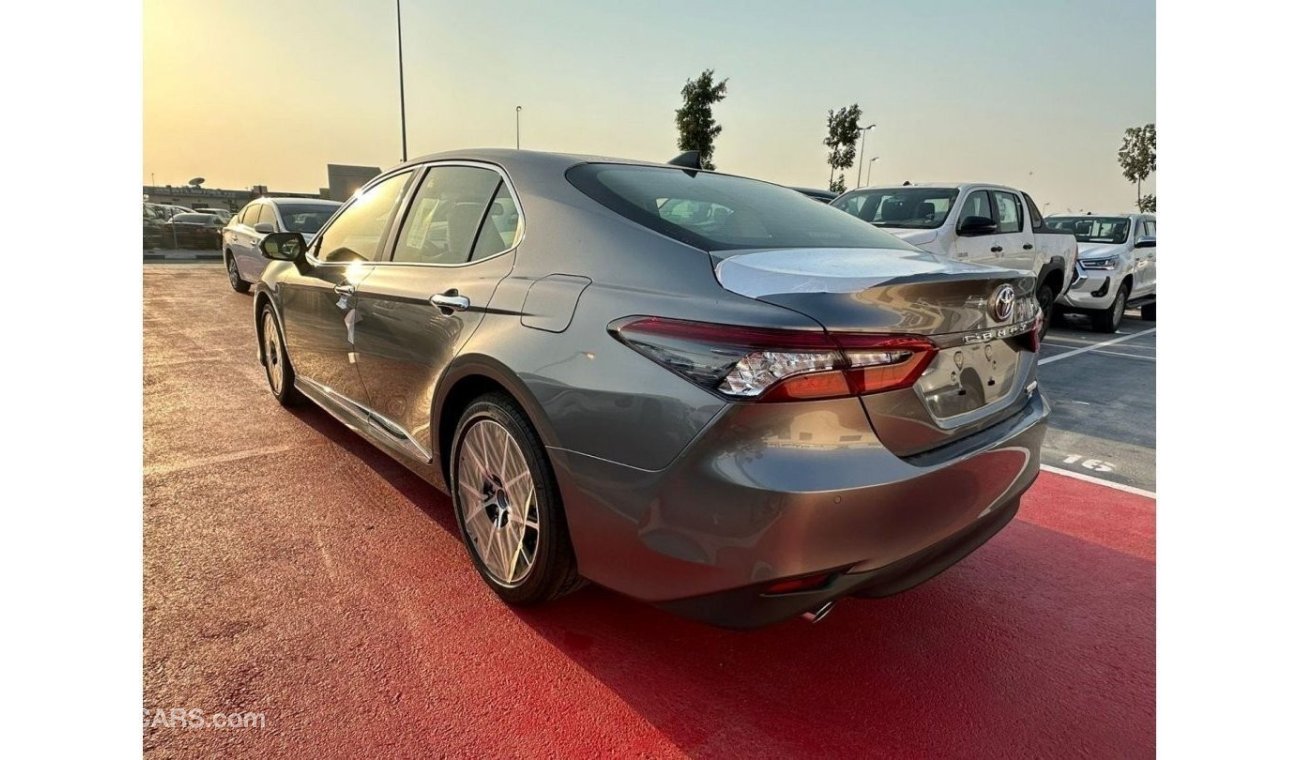 تويوتا كامري TOYOTA CAMRY 3.5 AT LIMITED GREY 2023 * EXPORT ONLY *