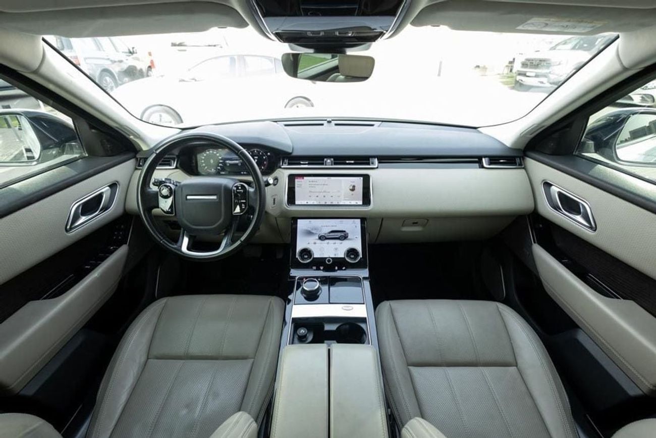 لاند روفر رينج روفر فيلار P250 SE 2.0L Range Rover Velar P250 SE 2018 GCC under Warranty with Flexible Down-Payment.