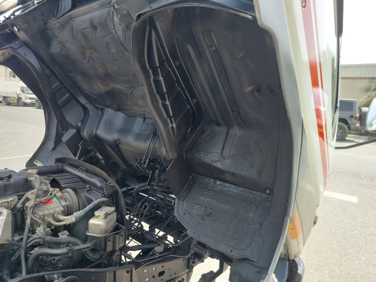 Mitsubishi Fuso Canter MITSUBISHI CANTER TRUCK RHD 1997 MODEL 4.5 L DIESEL MANUAL(PM31580)