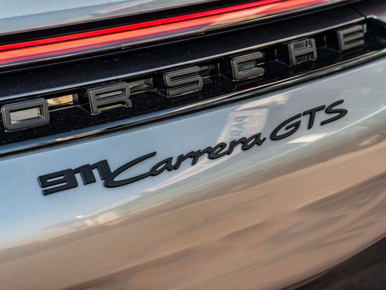 Porsche 911 Carrera GTS