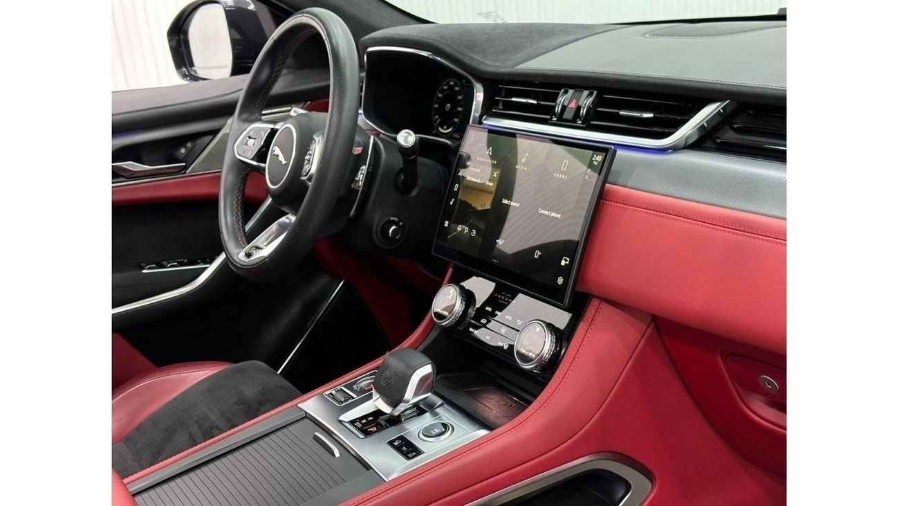 Jaguar F Pace 2022 Jaguar F-Pace SVR , NOV 2027 Jaguar Warranty & Service Contract, Full Service History, GCC