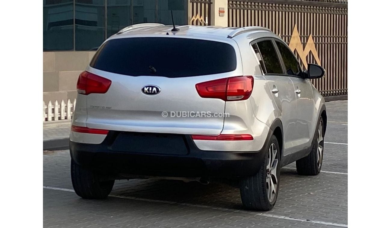 Kia Sportage LX Kia Sportage Model: 2014 Walk: 104,000 miles Price: 25,000 dirhams American specifications V4, 2.