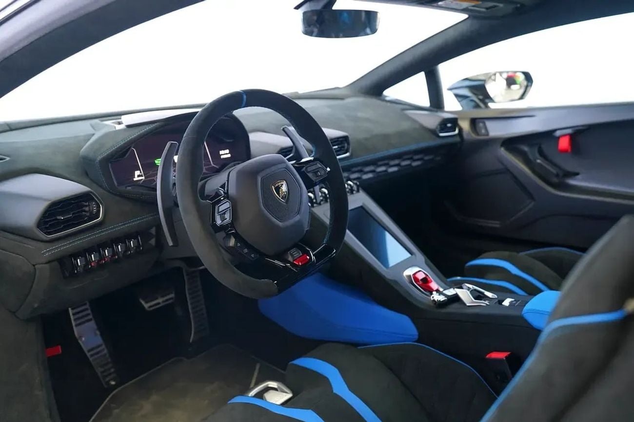 Lamborghini Huracan STO