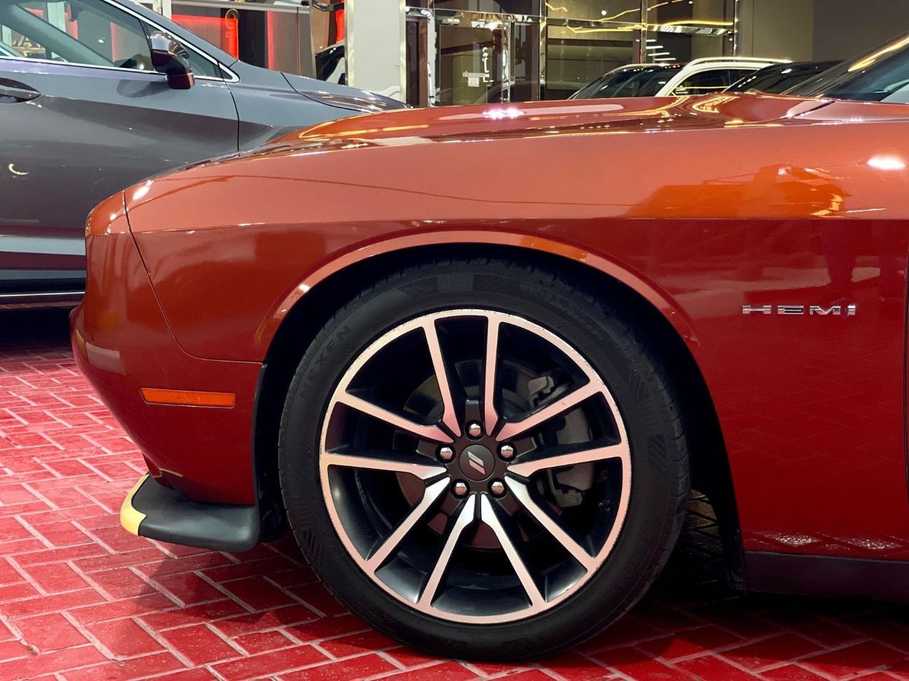 Dodge Challenger 392 Hemi Scat Pack Shaker