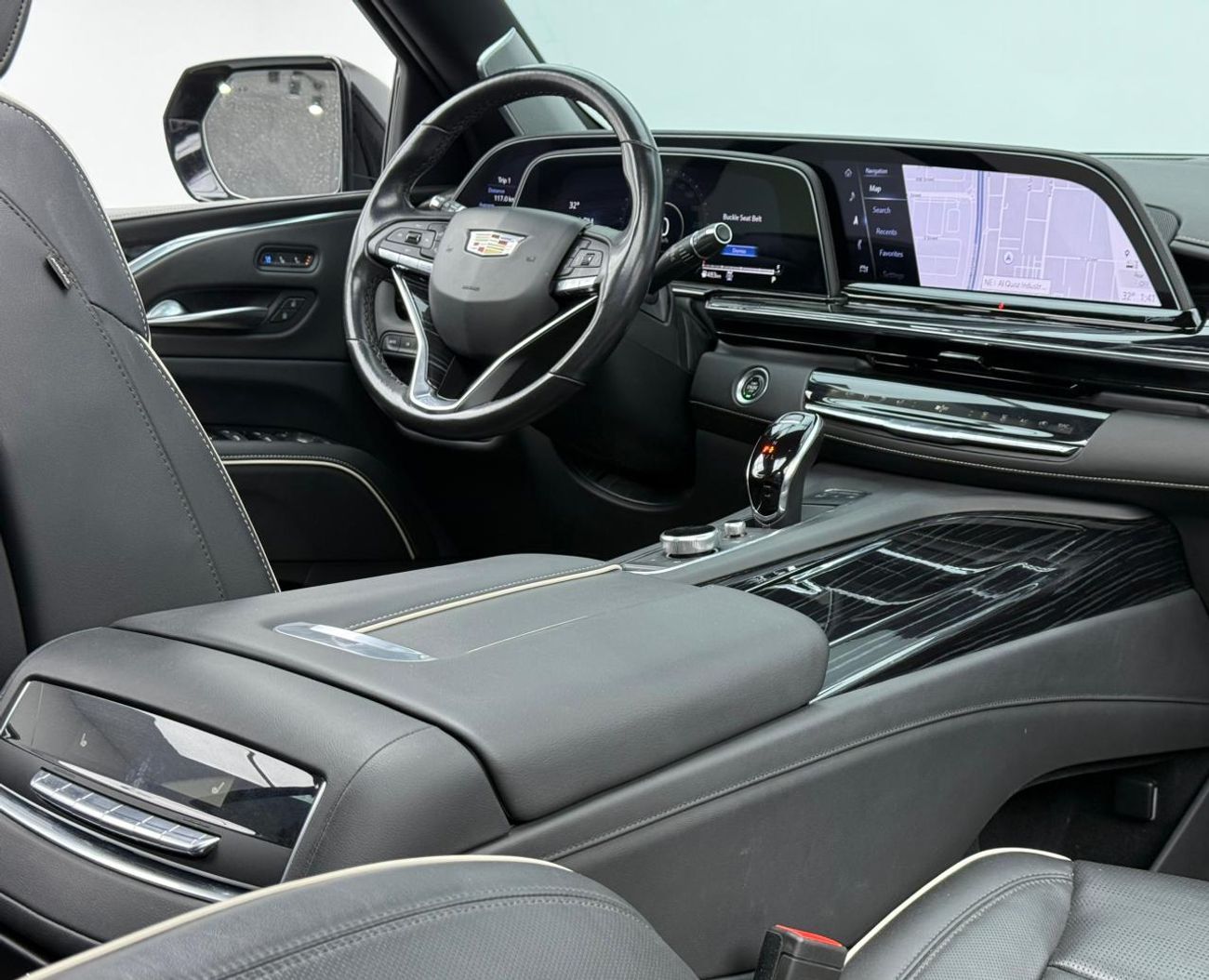 Cadillac Escalade Sport Platinum 6.2L 4WD 2022 Cadillac Escalade Sport Platinum, 2027 Cadillac Warranty + Service Pack