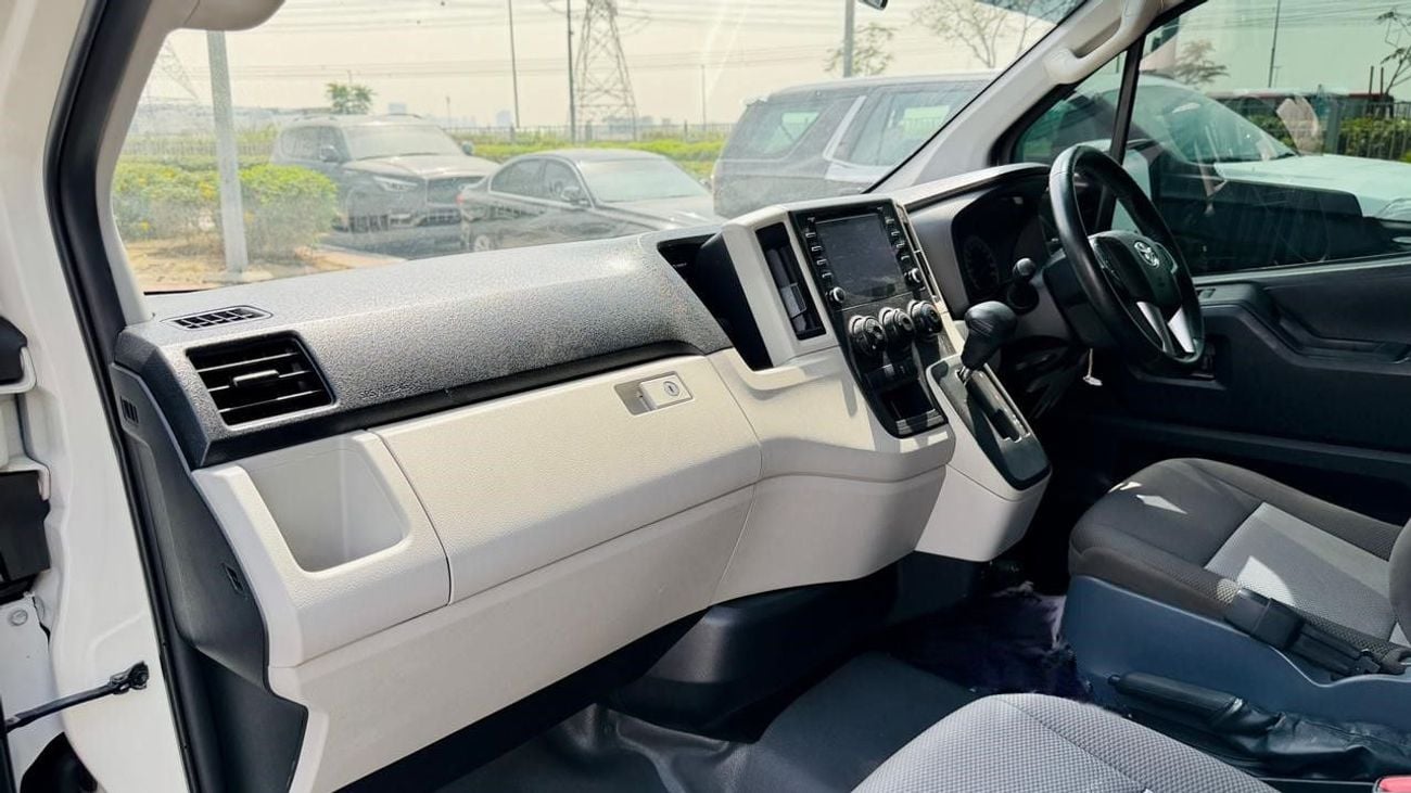 تويوتا هاياس 