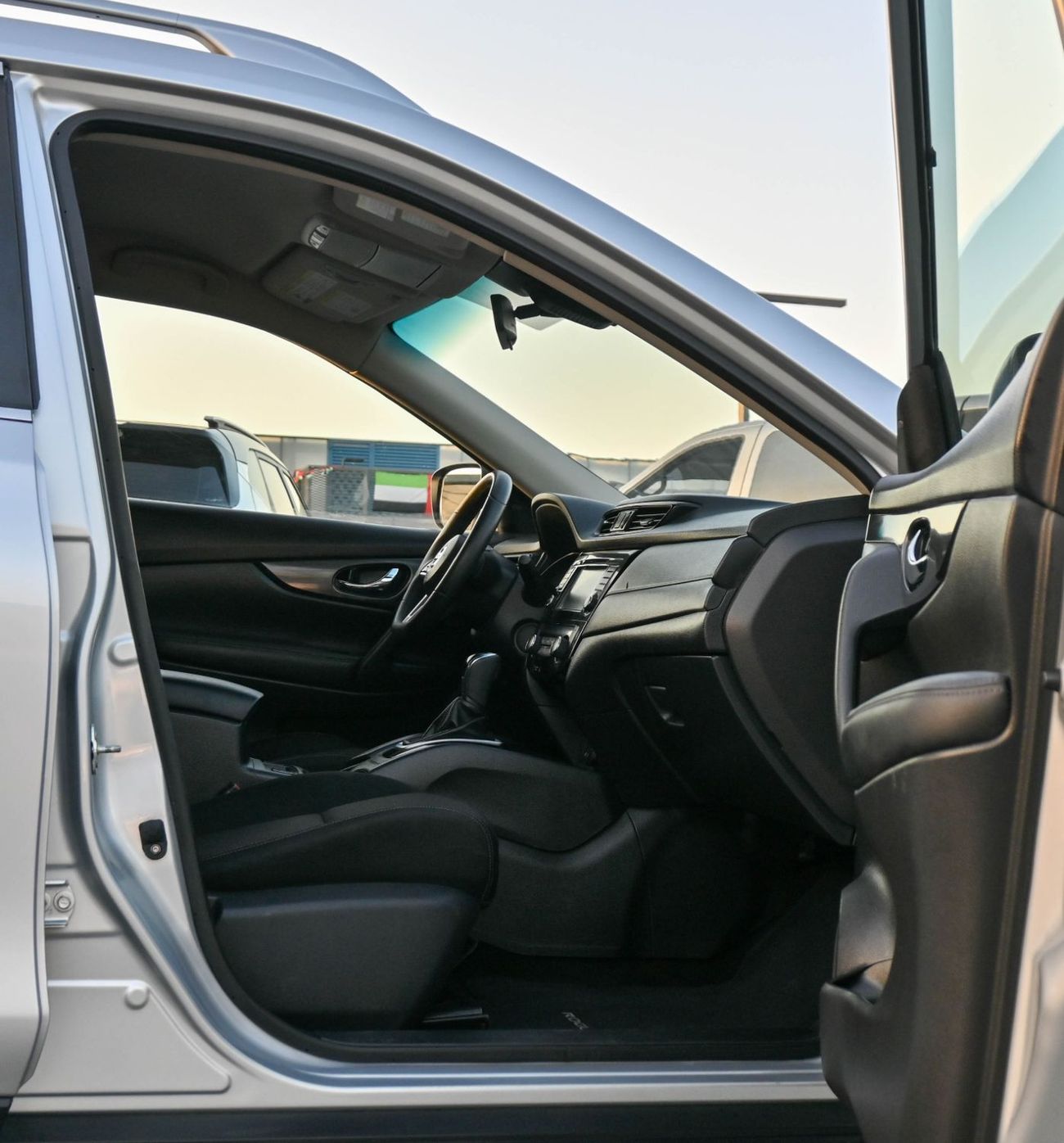 Nissan Rogue Nissan Rogue - 2019 -SV-  American  Excellent Condition