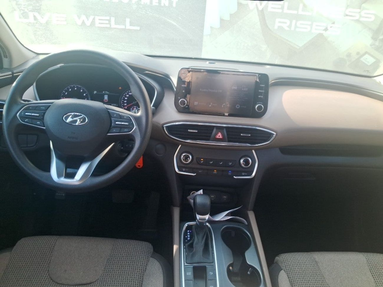 Hyundai Santa Fe SMART 2.5 | Zero Down Payment | Home Test Drive