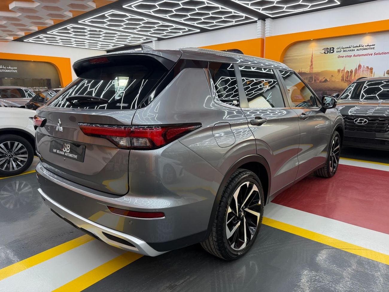 Mitsubishi Outlander GLX High 2.4L