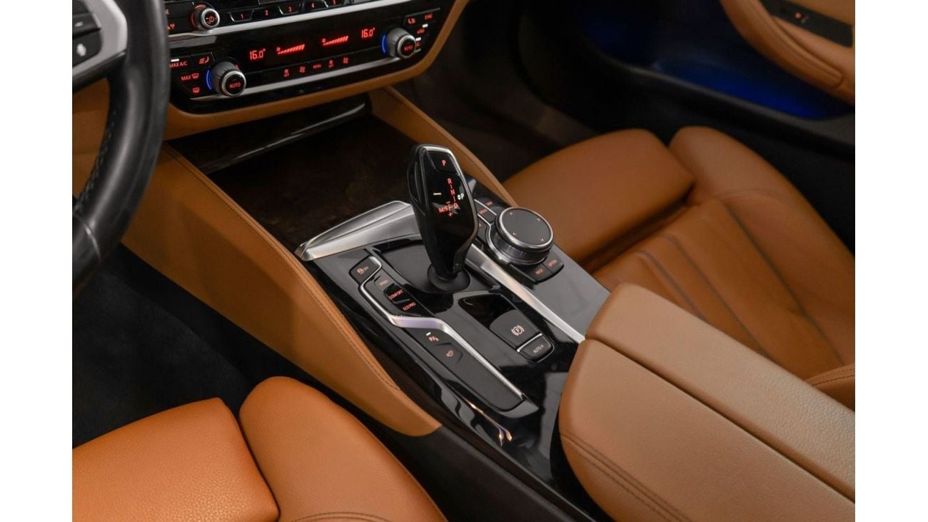 BMW 530i 2018 BMW 530i M-Kit / Full-Service History