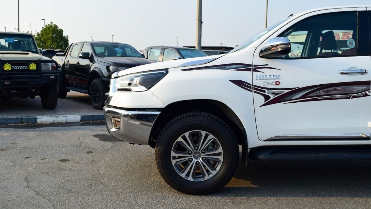 Toyota Hilux S GLX 2.4L AWD A/T Hilux Super GLX 2.4L A/T diff-lock