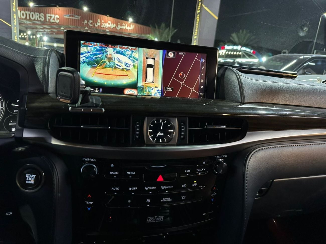 Lexus LX 570 Sport Platinum 5.7L