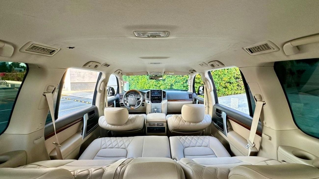 Toyota Land Cruiser GXR
