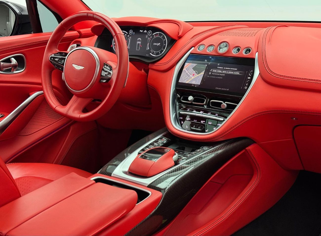 Aston Martin DBX 2021 Aston Martin DBX, Service History, Warranty, Full Option, Low Km, GCC