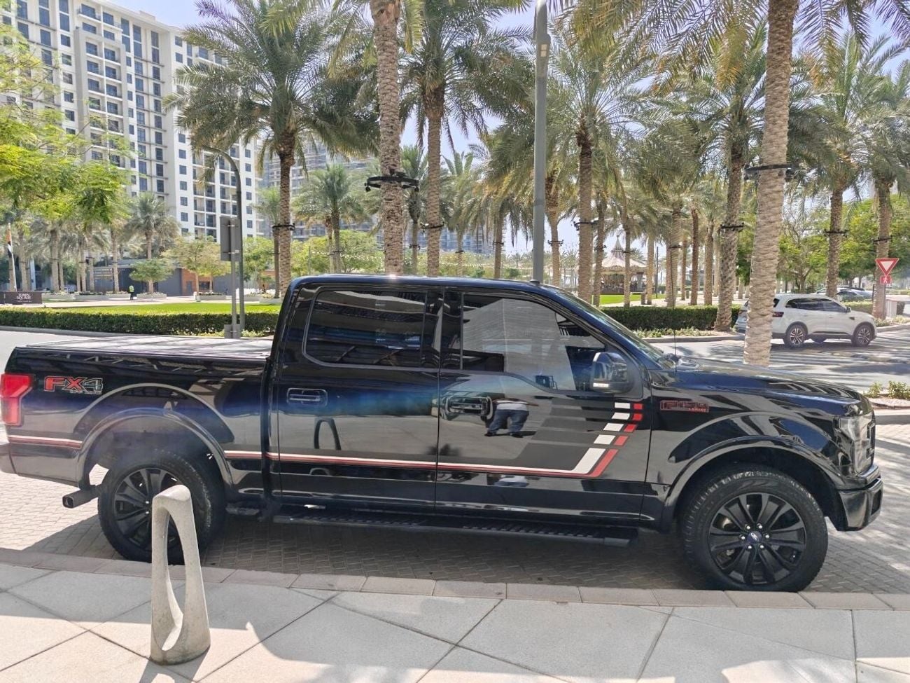 Ford F-150 LARIAT