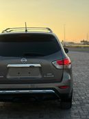 Nissan Pathfinder S