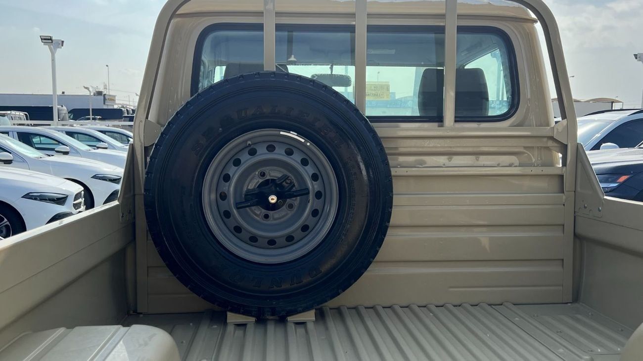 Toyota Land Cruiser Pick Up Std 4.0L Single Cab Utility 4WD TOYOTA LC PICK UP 4.0L Single Cab 4WD