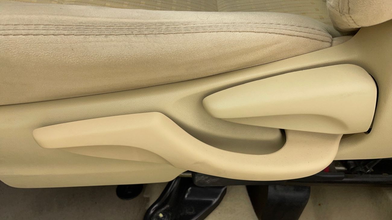 تويوتا يارس SE 1.5 | بدون دفعة مقدمة | اختبار القيادة في المنزل