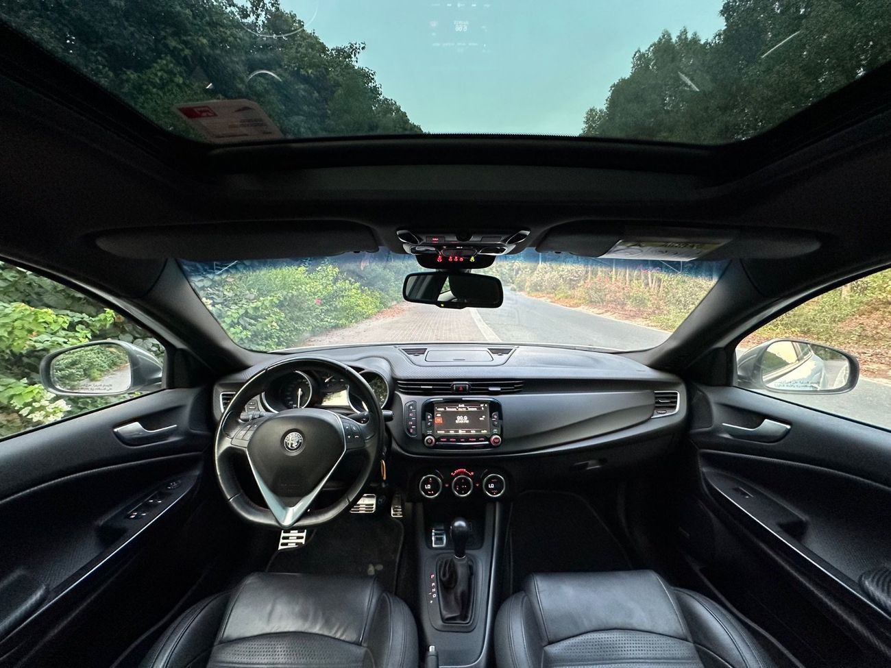 Alfa Romeo Giulietta Veloce 1.8L | 2019 – GCC Specs | Gargash | Turbocharged Italian | Perfect Condition