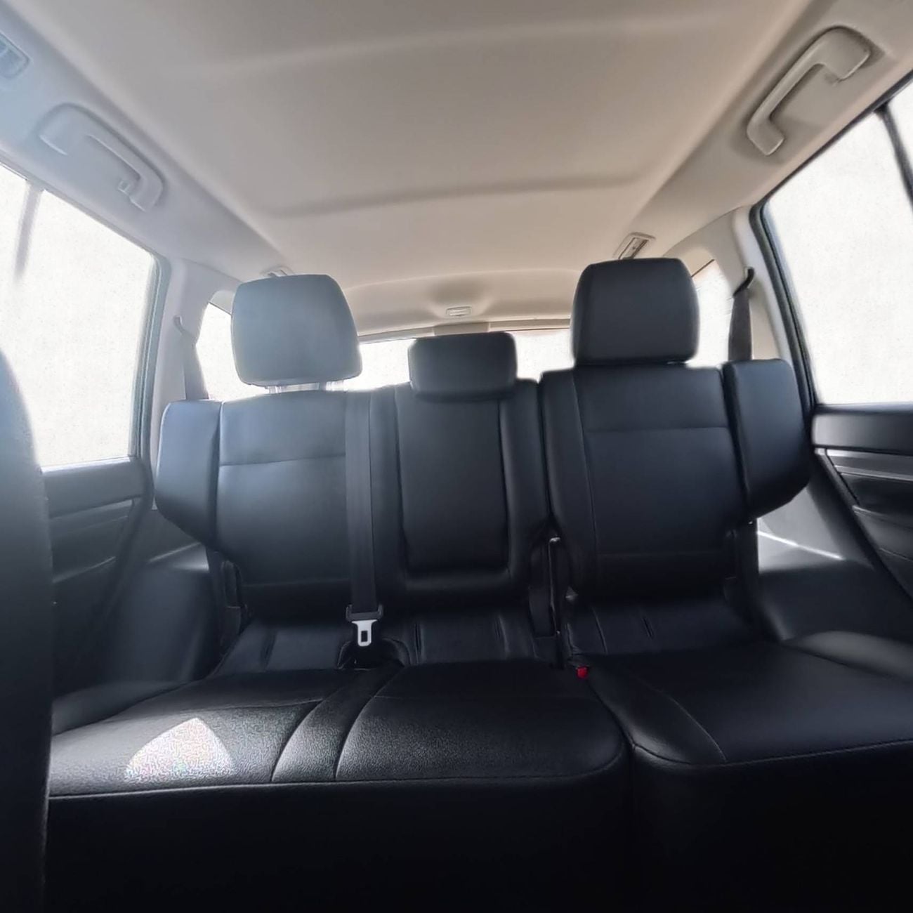 Mitsubishi Pajero High Line 2.0