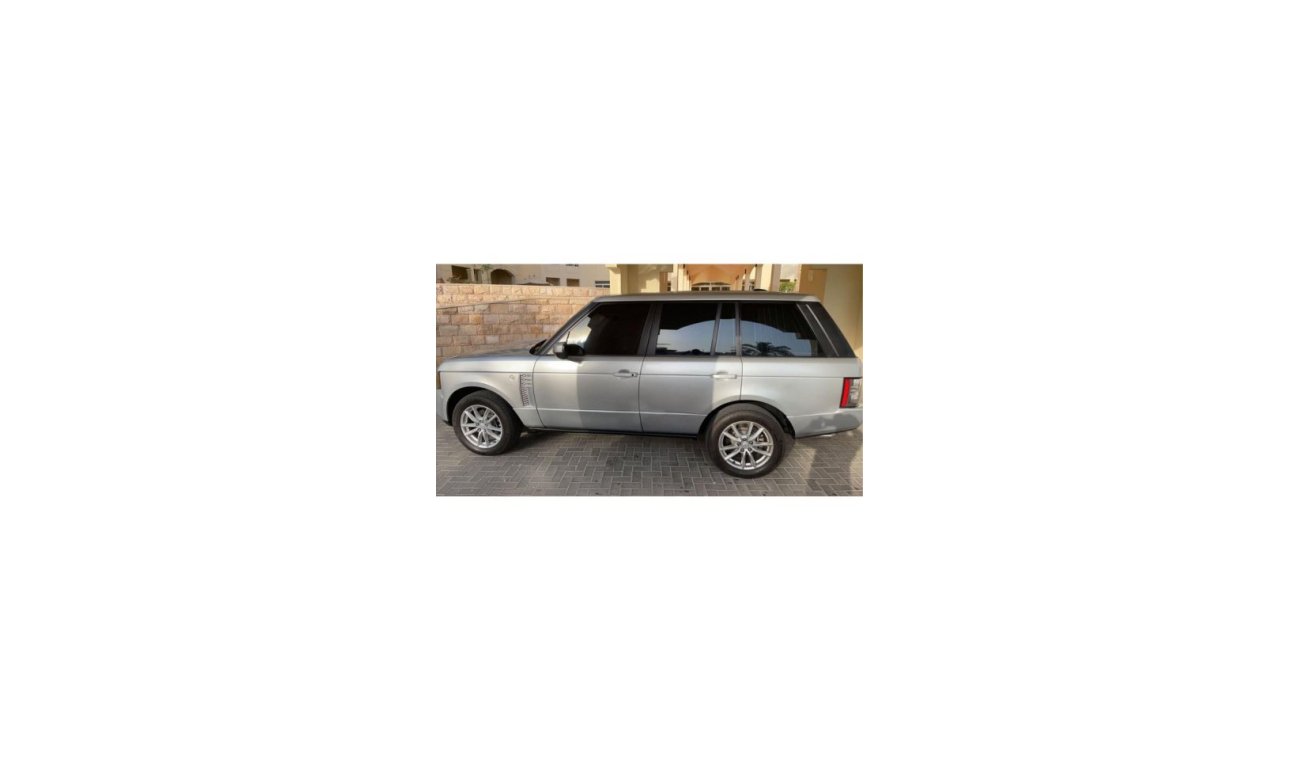 Land Rover Range Rover HSE , 8 cylinder range rover 2008 model