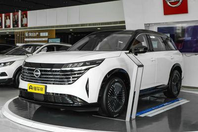 Nissan Pathfinder 3.5L SL 4WD (7 Seater)