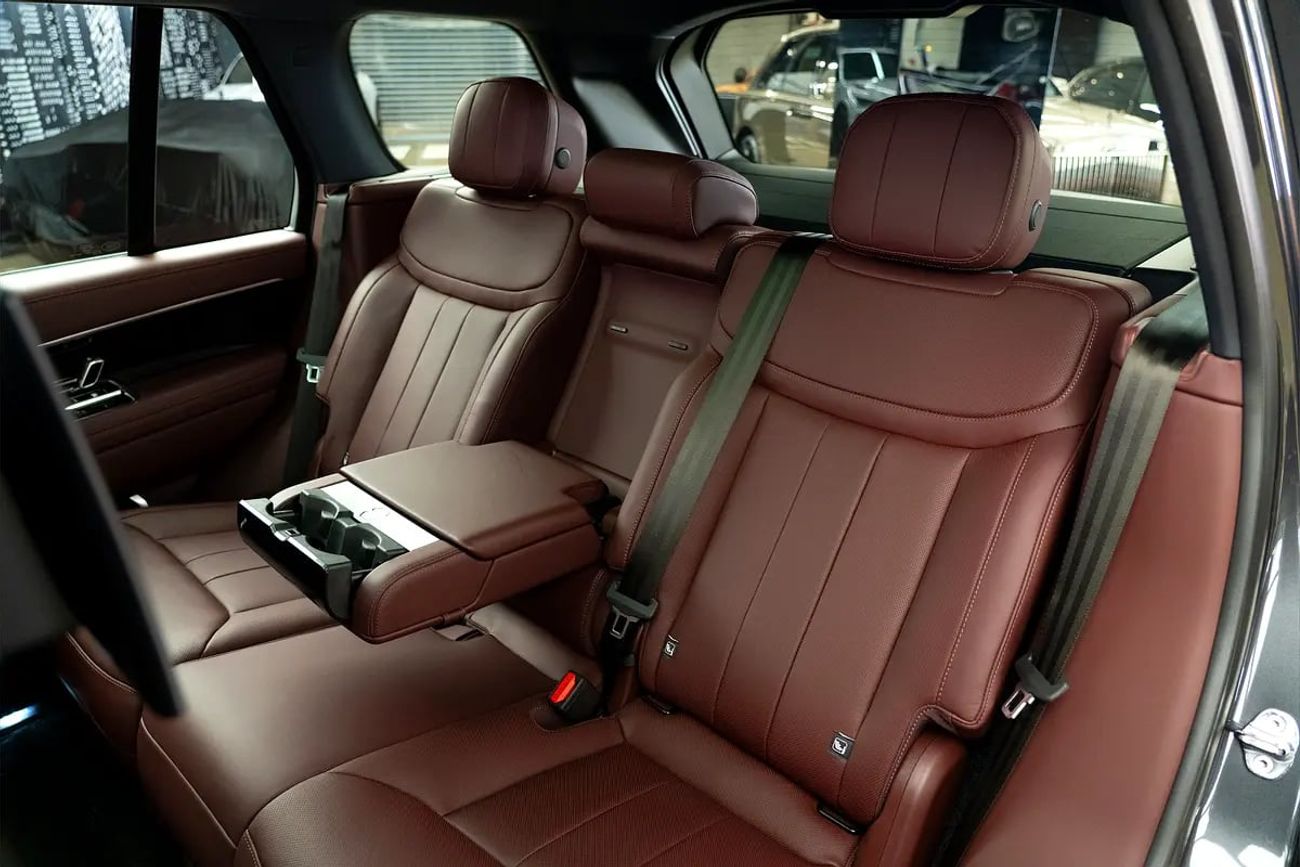 Land Rover Range Rover First Edition P530 4.4L