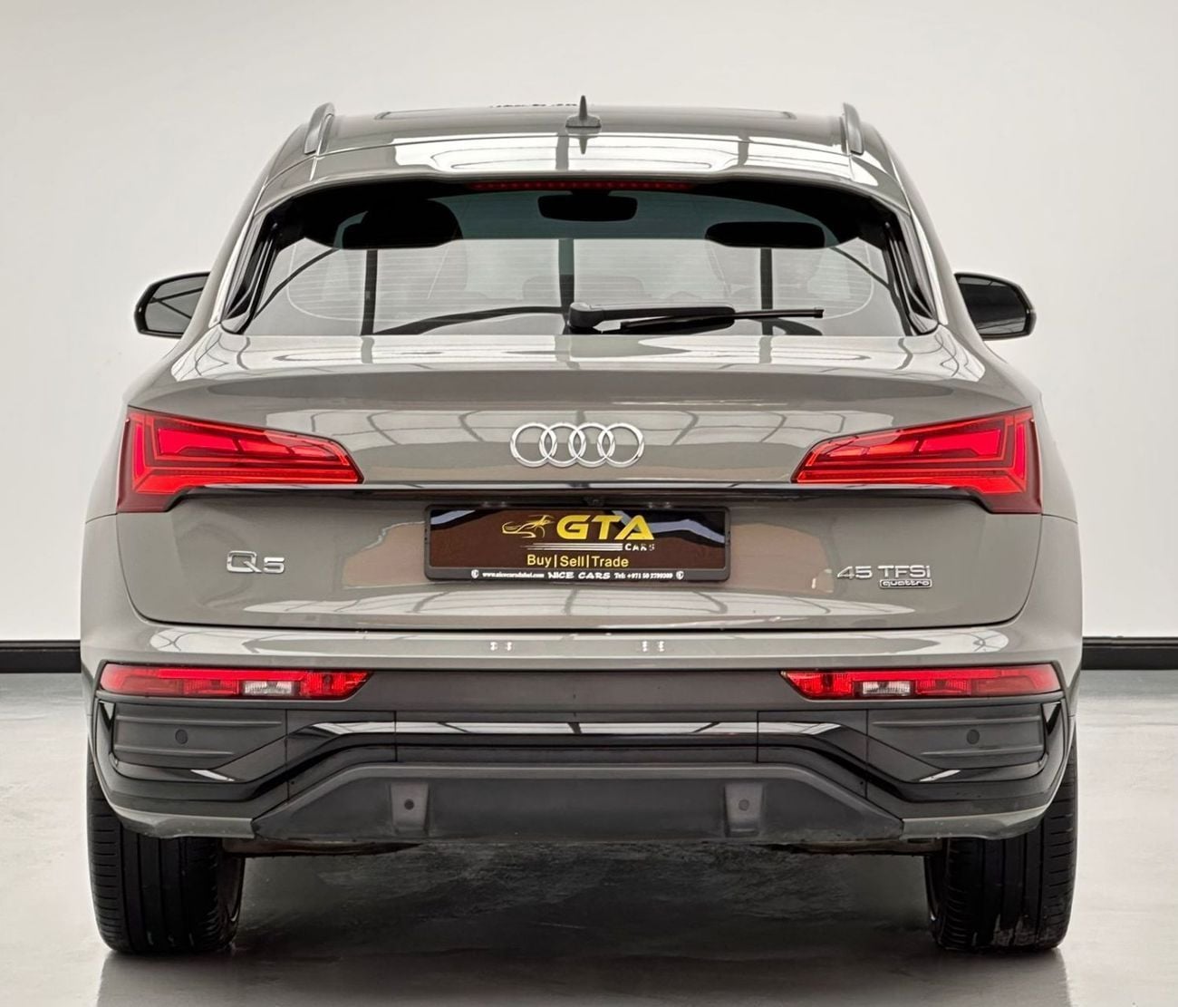 Audi Q5 45 TFSI SPORTBACK S-LINE Basic 2.0L 2022 Audi Q5, 1 Year Warranty Un