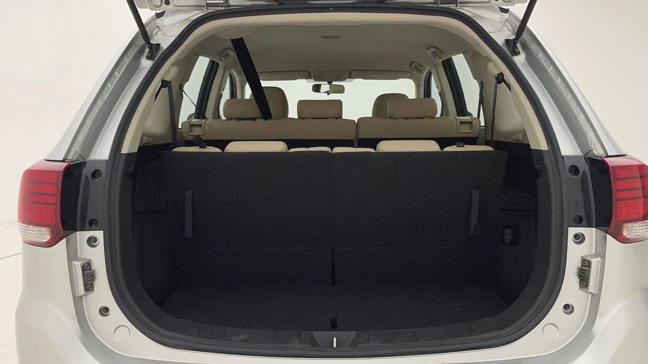 Mitsubishi Outlander GLX LOWLINE 2.4 | Zero Down Payment | Home Test Drive